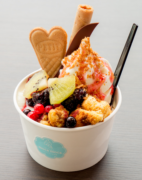 バニラヨーグルトベリーパルフェ